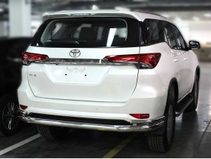 Защита заднего бампера "Волна" d-76+43 для Toyota Fortuner 2020-н.в. TF20_3.3